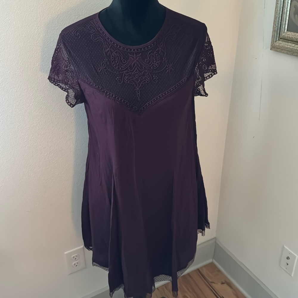 Altar’d State plum lace short sleeves‎ mini dress Sz S